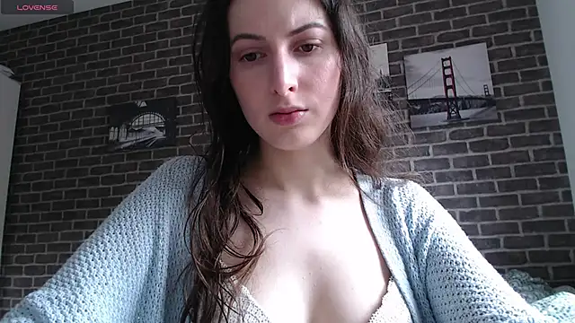  Hot Lady  online show from 11, 3, 2025