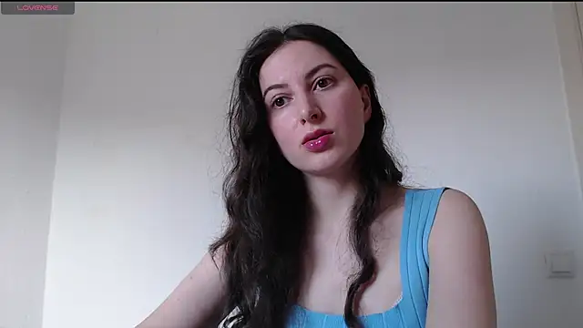  Hot Lady  online show from 1, 3, 2026