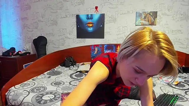 KagamiTayga online show from 16, 3, 2025