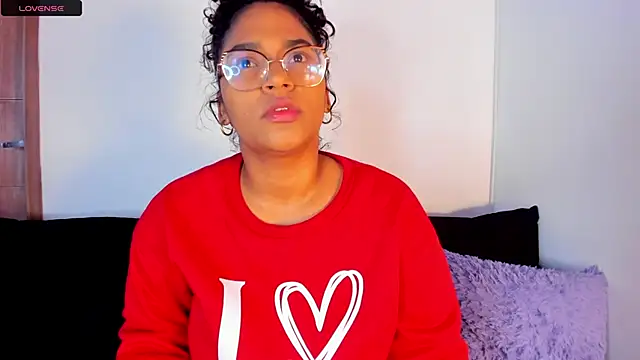 Snapshot of iriss_25 chatting on 2, 10, 2025 iriss 25 online show from 2, 10, 2025