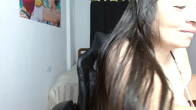 Snapshot of Victoriaevans1 chatting on 8, 5, 2026 Victoriaevans1 online show from 8, 5, 2026