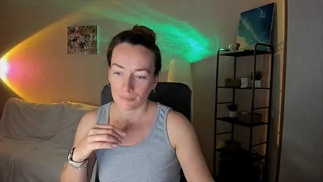 RebeccaMartinez online show from 9, 11, 2025