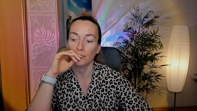 RebeccaMartinez online show from 10, 1, 2026