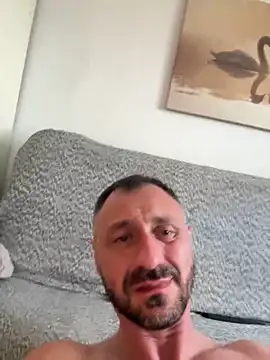 alejandrobgxh online show from 15, 2, 2025