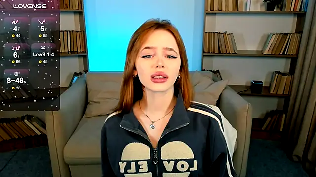 Phoenix Margo online show from 5, 3, 2025