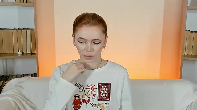 Phoenix Margo online show from 9, 11, 2025