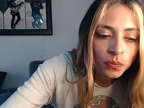 Liamiler01  online show from 11, 3, 2025