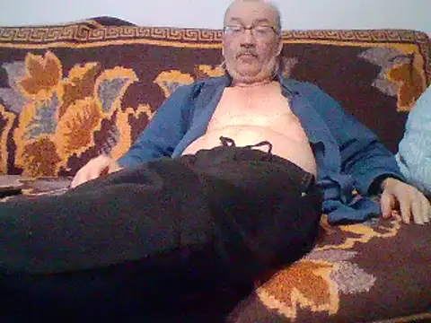 Snapshot of cumloverboyxx69 chatting on 19, 2, 2025 cumloverboyxx69 online show from 19, 2, 2025
