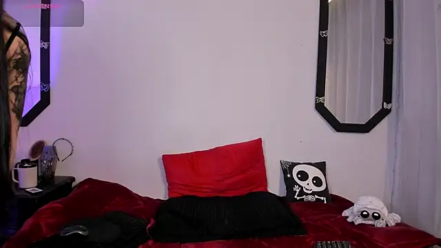 Amy Aloqua online show from 25, 3, 2026