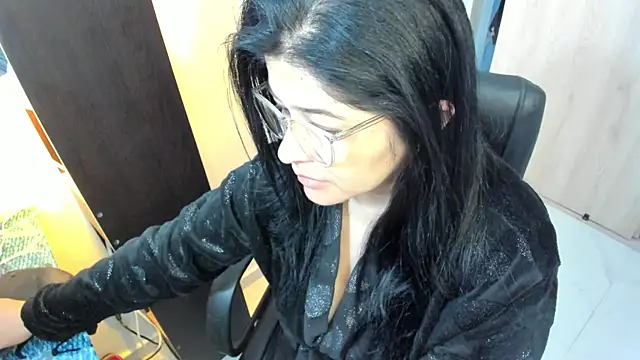 Snapshot of BellaFlaming chatting on 21, 5, 2026 BellaFlaming online show from 21, 5, 2026
