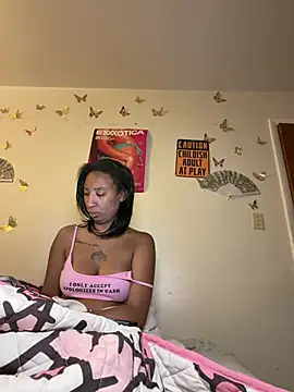 Snapshot of Iceblanca chatting on 27, 5, 2026 Iceblanca online show from 27, 5, 2026