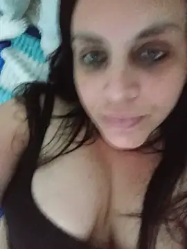 Snapshot of CRUELLAXX chatting on 23, 7, 2026 CRUELLAXX online show from 23, 7, 2026