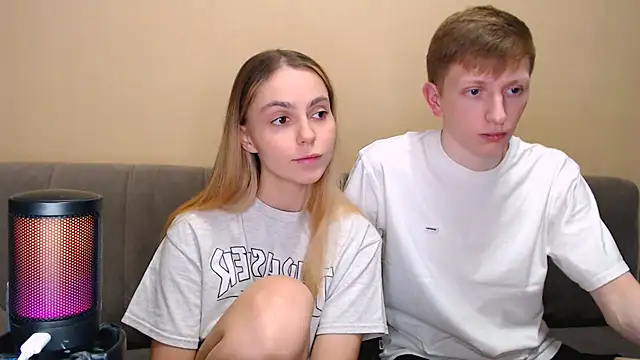 juliaanddima online show from 6, 2, 2026