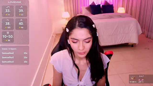 Snapshot of miiaa_evans chatting on 20, 2, 2025 miiaa evans online show from 20, 2, 2025
