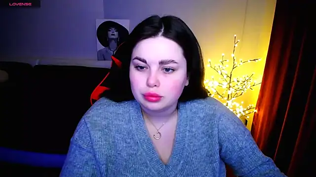 Snapshot of Emily_Mo chatting on 23, 1, 2025 Emily Mo online show from 23, 1, 2025