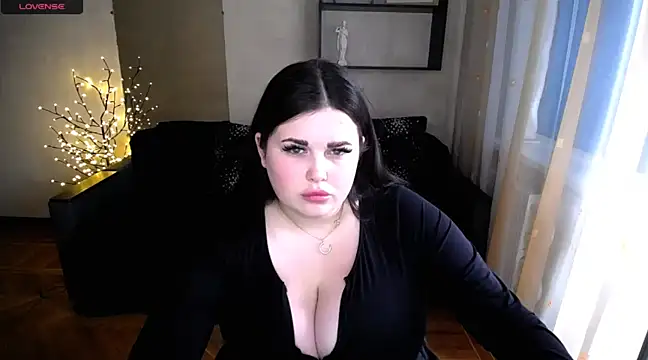 Snapshot of Emily_Mo chatting on 15, 3, 2025 Emily Mo online show from 15, 3, 2025
