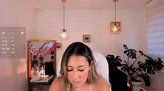 Snapshot of dina_ride chatting on 1, 2, 2025 dina ride online show from 1, 2, 2025