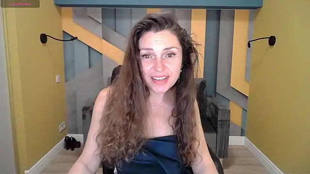 EllaLong online show from 24, 12, 2024