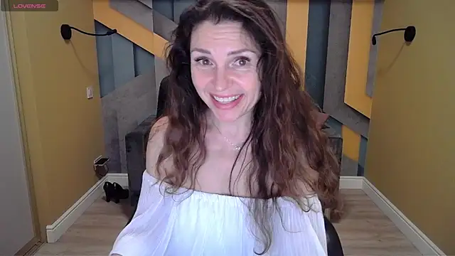 EllaLong online show from 30, 12, 2024