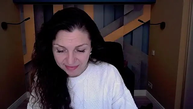 EllaLong online show from 6, 1, 2026