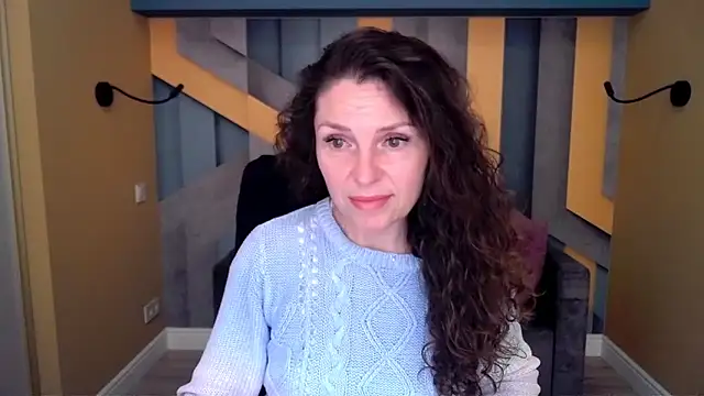 EllaLong online show from 24, 2, 2026