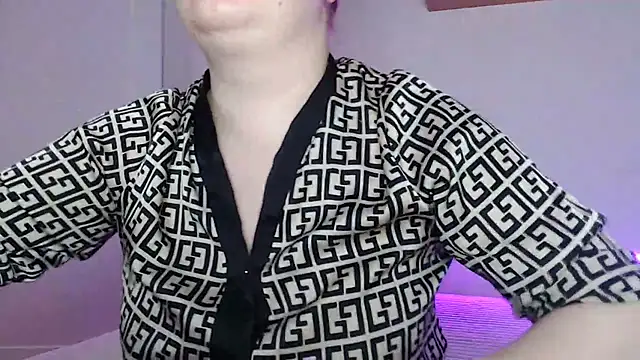 Snapshot of Karolina_love_ chatting on 22, 2, 2026 Karolina love online show from 22, 2, 2026