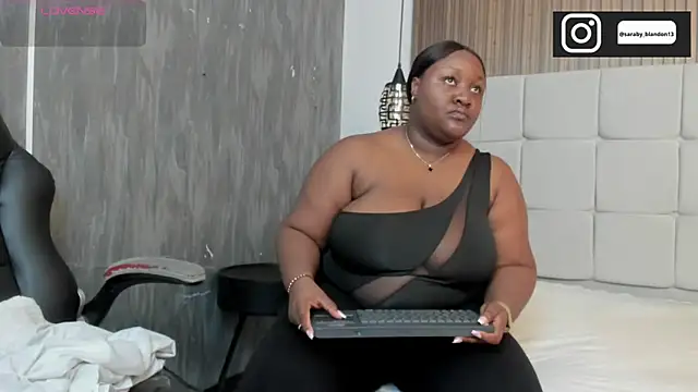 Snapshot of Saravy_Blandon chatting on 8, 2, 2026 Saravy Blandon online show from 8, 2, 2026