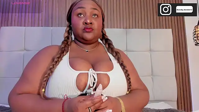 Snapshot of Saravy_Blandon chatting on 13, 2, 2026 Saravy Blandon online show from 13, 2, 2026