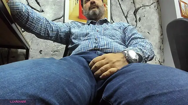 Maxi TheBigDaddy online show from 10, 1, 2026