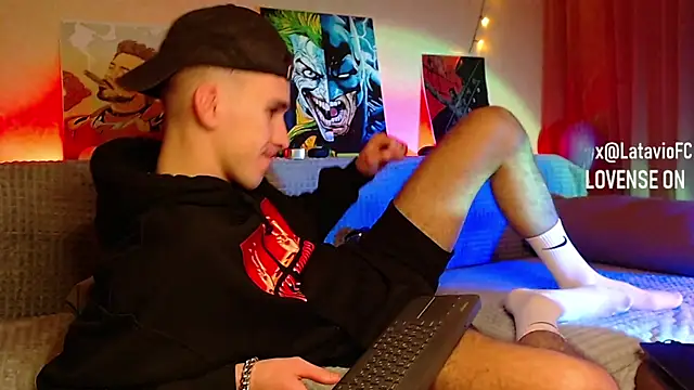 Snapshot of Midnighter_ chatting on 28, 1, 2025 Midnighter  online show from 28, 1, 2025