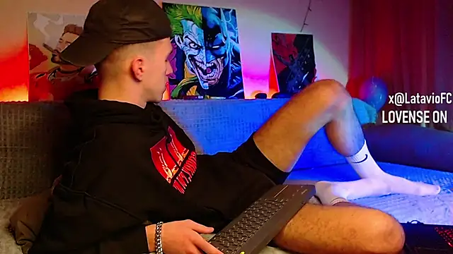 Snapshot of Midnighter_ chatting on 30, 1, 2025 Midnighter  online show from 30, 1, 2025