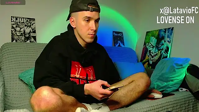 Midnighter  online show from 14, 6, 2026