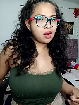 Snapshot of chalohott chatting on 7, 1, 2026 chalohott online show from 7, 1, 2026