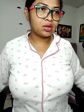 Snapshot of chalohott chatting on 10, 2, 2026 chalohott online show from 10, 2, 2026