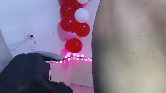 Snapshot of toxxxic_cams chatting on 15, 1, 2026 toxxxic cams online show from 15, 1, 2026