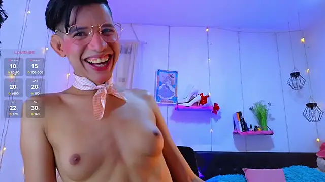 Snapshot of Ariel_Femboy_ chatting on 2, 12, 2025 Ariel Femboy online show from 2, 12, 2025