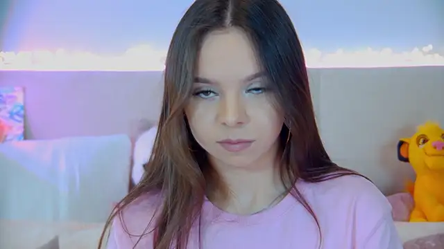 ElisabethDavis online show from 6, 3, 2025