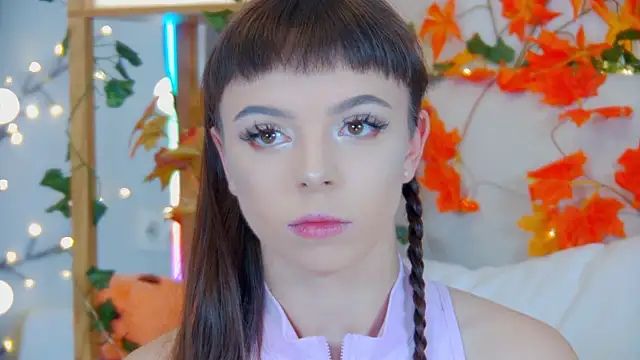 ElisabethDavis online show from 6, 10, 2025