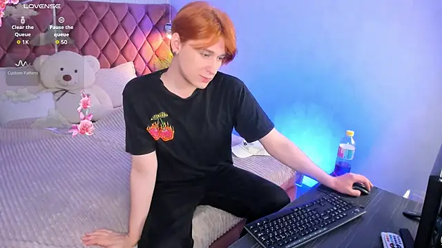 Snapshot of _YummyTony_ chatting on 2, 6, 2026 YummyTony online show from 2, 6, 2026