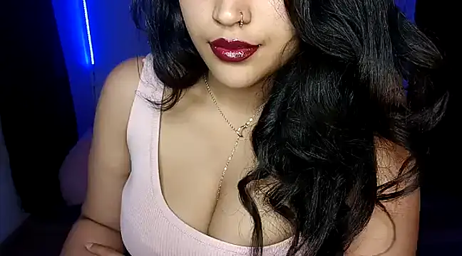 Snapshot of Lucy_kanne chatting on 12, 1, 2025 Lucy kanne online show from 12, 1, 2025