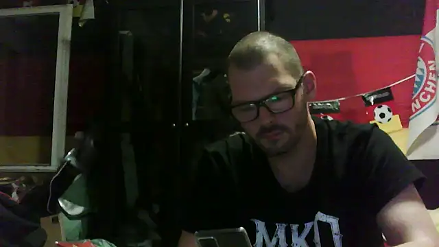 Die-geile-Sau online show from 19, 9, 2025