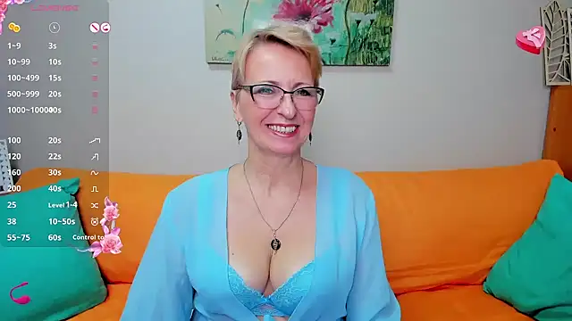 Snapshot of iamyourdream89 chatting on 31, 1, 2025 iamyourdream89 online show from 31, 1, 2025