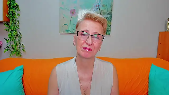 Snapshot of iamyourdream89 chatting on 2, 2, 2026 iamyourdream89 online show from 2, 2, 2026