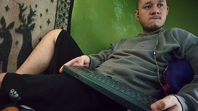 sweet cock28 online show from 12, 2, 2025