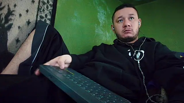 sweet cock28 online show from 15, 3, 2025