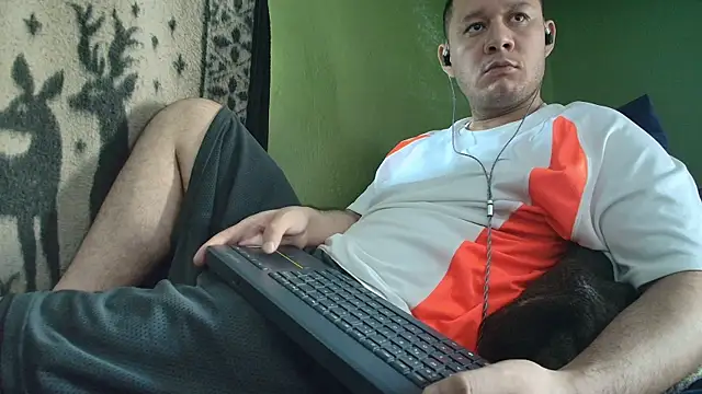 Snapshot of sweet_cock28 chatting on 15, 7, 2026 sweet cock28 online show from 15, 7, 2026