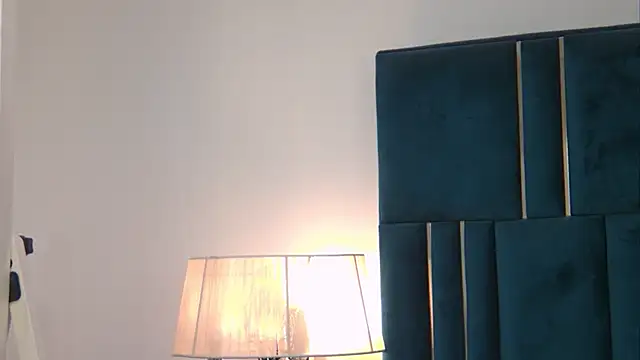 EdithOliviere online show from 8, 1, 2026