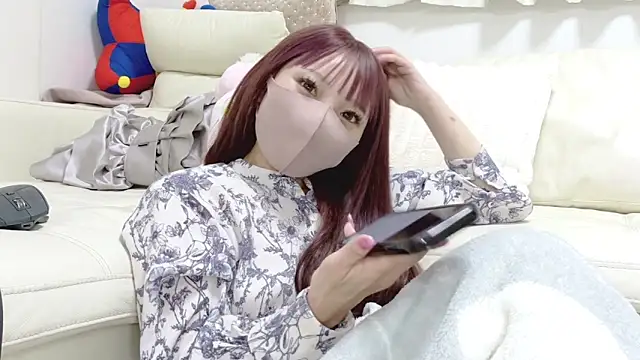 Snapshot of nemui_oyasumi chatting on 13, 3, 2025 nemui oyasumi online show from 13, 3, 2025