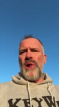 DaddybearVLC online show from 24, 2, 2025