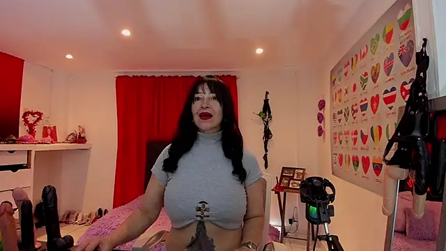 Sarah teiku online show from 25, 5, 2026